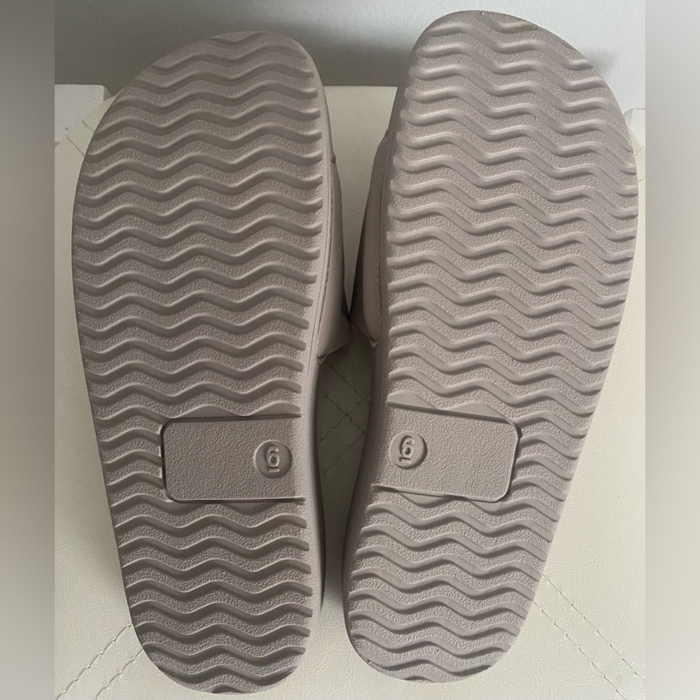 WOMENS TAUPE SANDAL SLIDES - Picture 3 of 4